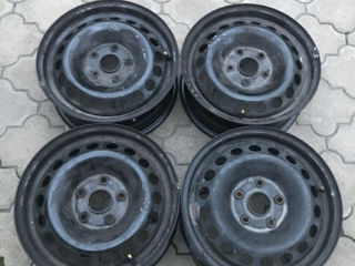 5 / 112 R15  Original VW