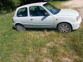 Nissan Micra foto 5