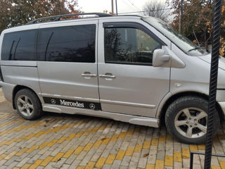 Mercedes Vito foto 2