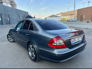 Mercedes E-Class foto 5