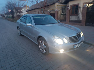 Mercedes E-Class