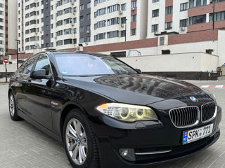 BMW 5 Series foto 6