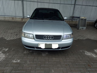 Audi A4 foto 2