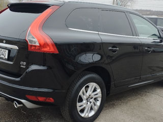 Volvo XC60 foto 4