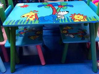 Masuta cu doi scaune pentru copii! Столик с 2 стульчиками для детей