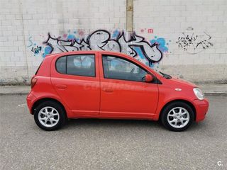 Piese Toyota Yaris foto 2