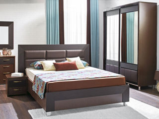 Set mobilă stilată de calitate înaltă în dormitor foto 1