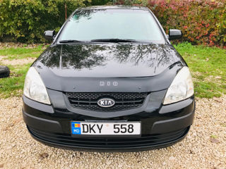 KIA Rio foto 2