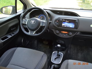 Toyota Yaris foto 4