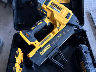 Гвоздезабивной пистолет Dewalt. foto 2