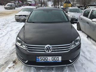 Volkswagen Passat foto 1