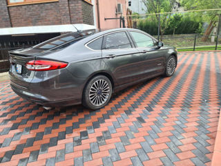 Ford Fusion фото 3