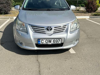 Toyota Avensis foto 7