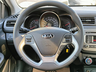 KIA Rio foto 13