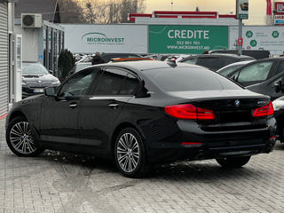 BMW 5 Series foto 4