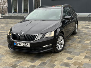 Skoda Octavia foto 2