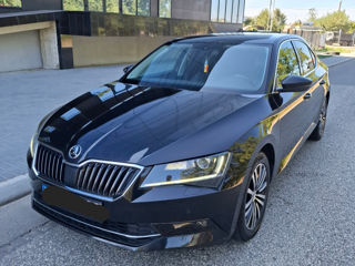 Skoda Superb foto 5