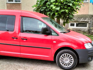 Volkswagen Caddy foto 1