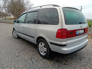 Volkswagen Sharan foto 5