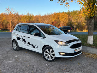 Ford Grand C-MAX