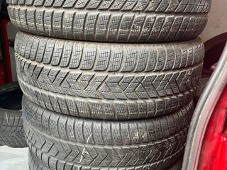 R18 235/60 Pirelli Scorpion Winter