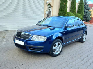 Skoda Superb foto 5