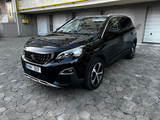 Peugeot 5008 foto 2