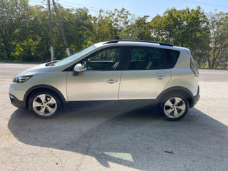 Renault Scenic foto 1