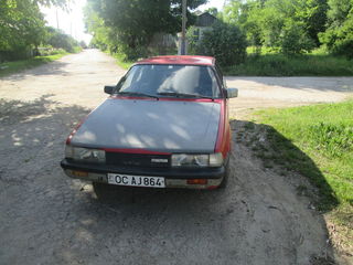 Mazda 626 foto 1