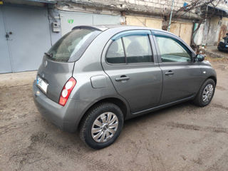 Nissan Micra foto 4