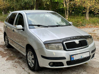 Skoda Fabia foto 3