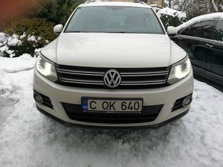 Volkswagen Tiguan foto 1