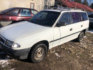 Opel Astra 1,7 Diesel 1998 Piese foto 1