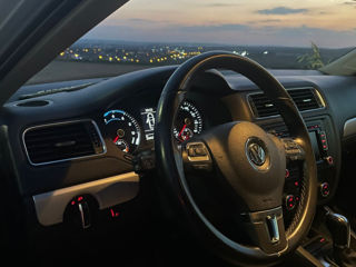 Volkswagen Jetta foto 9