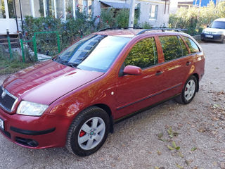 Skoda Fabia foto 3