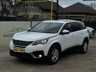 Peugeot 5008 foto 4