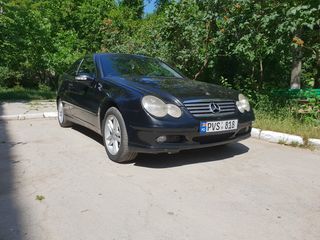 Mercedes C Class foto 1