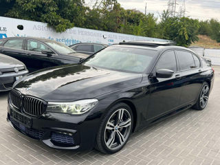 BMW 7 Series foto 2