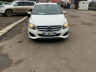 Mercedes B-Class foto 5