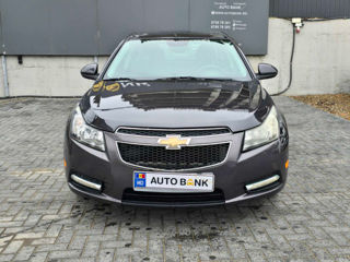 Chevrolet Cruze foto 2