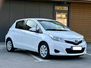 Toyota Yaris foto 4