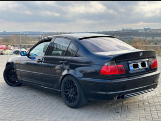 BMW 3 Series foto 5