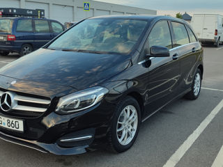 Mercedes B-Class foto 10