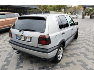 Volkswagen Golf foto 5