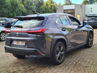 Lexus UX foto 3