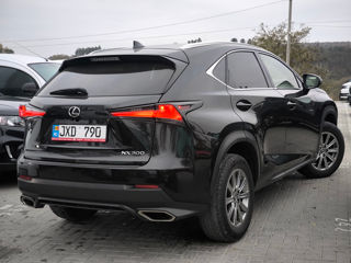 Lexus NX Series foto 4