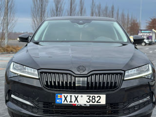 Skoda Superb foto 3