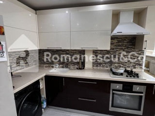 Apartament cu 4 camere, 80 m², Ciocana, Chișinău foto 7