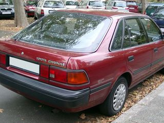 Toyota Carina foto 3