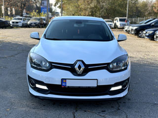 Renault Megane foto 2